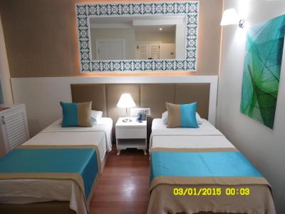 ناسا فلرا هتل