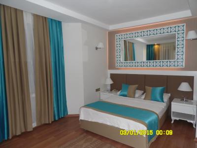 ناسا فلرا هتل