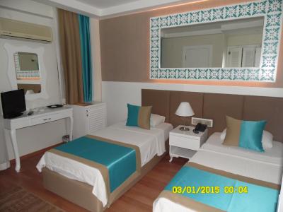 ناسا فلرا هتل