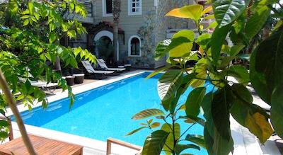 بوتیک نرجیز هتل