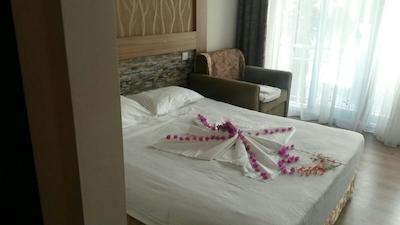 بوتیک نرجیز هتل