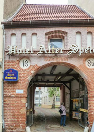 هتل آلتر اسپیچر