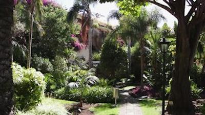 هتل بلو اسیا کستا جاردین اند اسپا