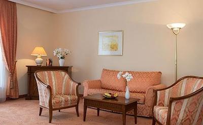 ویکترز رسیدنز-هتل ارفورت