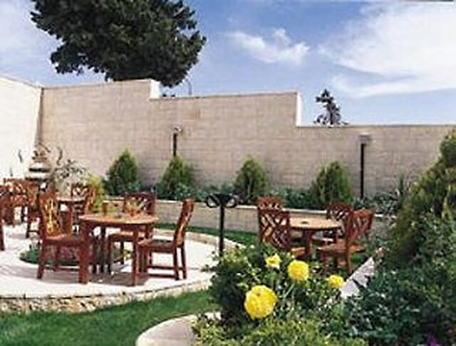 دز این هتل سویتز امان