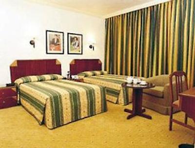 دز این هتل سویتز امان