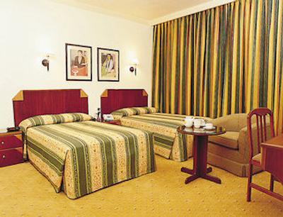 دز این هتل سویتز امان