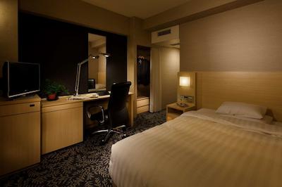 ریهگا ریال هتل اُساکا