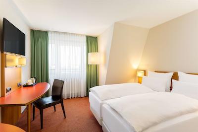 نه برلین سیتی اُست