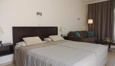 کالیستو هلید ویلیج