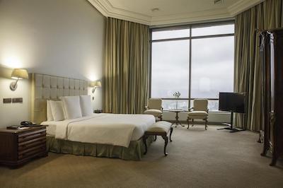 هتل سانتیاگو بای ماندارین اُرینتال