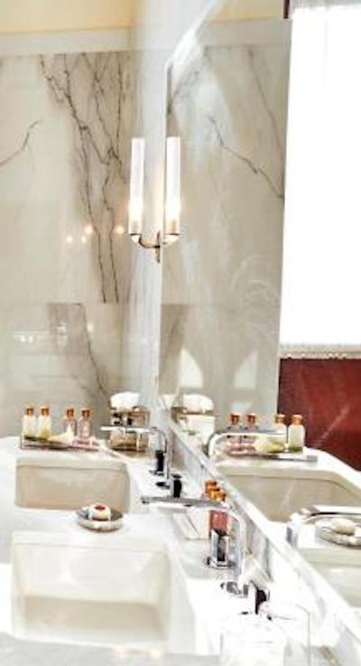 سان کلمنت پالاس کمپینسکی ونیس