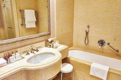 سان کلمنت پالاس کمپینسکی ونیس