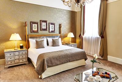 سان کلمنت پالاس کمپینسکی ونیس