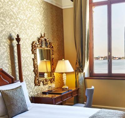 سان کلمنت پالاس کمپینسکی ونیس