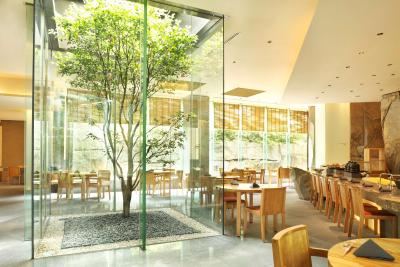 گراند هیات تکیو