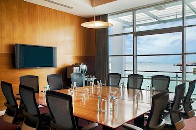 هیلتون اوکلاند