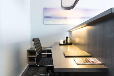 هیلتون استراند