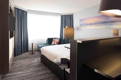 هیلتون استراند