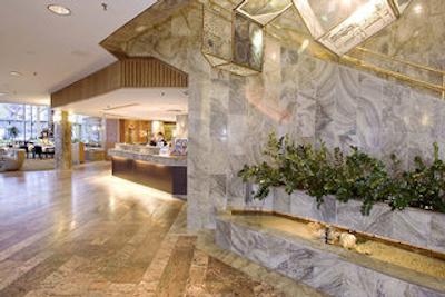 هیلتون استراند