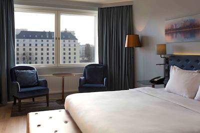 هیلتون استراند