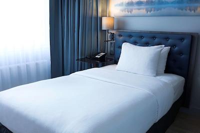 هیلتون استراند