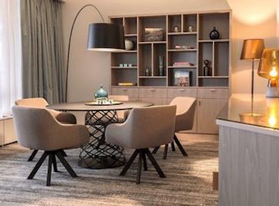 هیلتون استراند