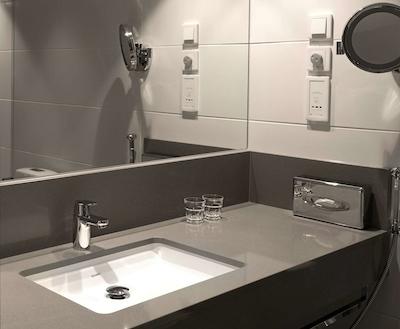 هیلتون استراند