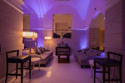 لوکس رس گاردن هتل