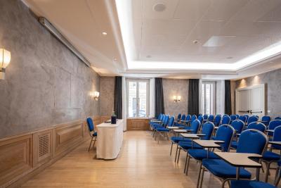 لوکس رس گاردن هتل