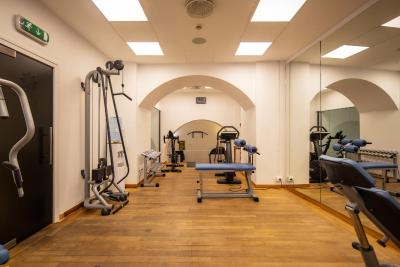 لوکس رس گاردن هتل