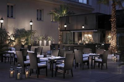 پارک هیات مندزا کاسینو اند اسپا