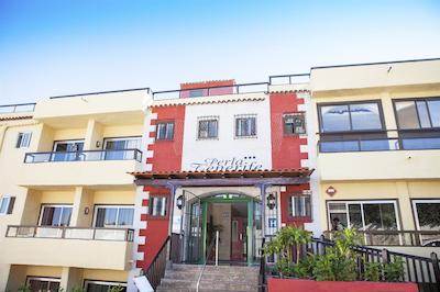 پرلا هتل تنریف