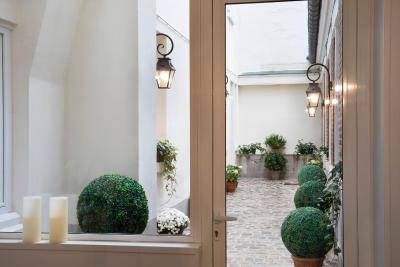 ا لهتل دز ریز