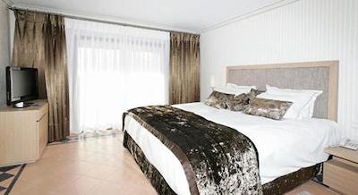 پولمان مازاگان ریال گولف اند اسپا هتل