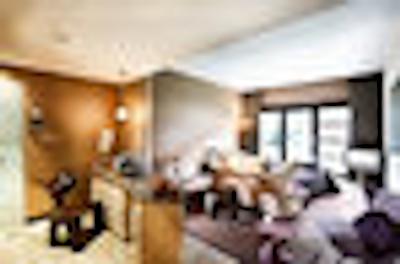 ایست هتل اند رستاورانت