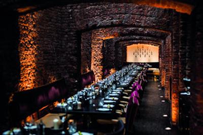 ایست هتل اند رستاورانت