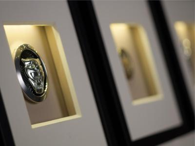 51 بوکینگهام گات تاج سویتز اند رسیدنسز