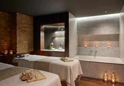 51 بوکینگهام گات تاج سویتز اند رسیدنسز