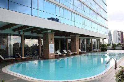 د فور وینگز