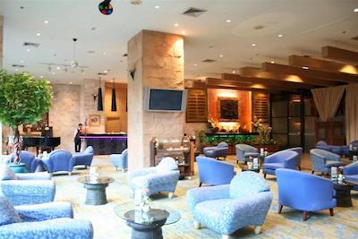 د فور وینگز