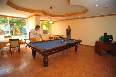 کینگز از هتل