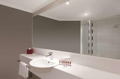 تراولج هتل ملبورن اسودبانک