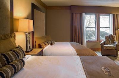 د ویمینگ این اُف جاکسُن هل