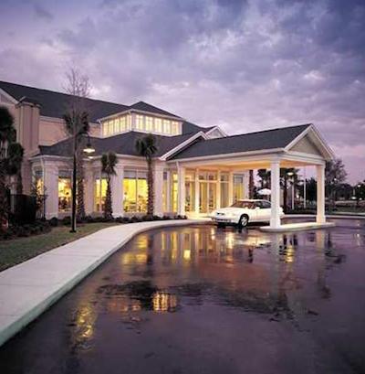 هیلتون گاردن این کالگاری آیرپرت