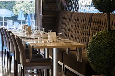 اونا ریزورت اند اسپا هتل