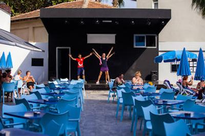 اونا ریزورت اند اسپا هتل