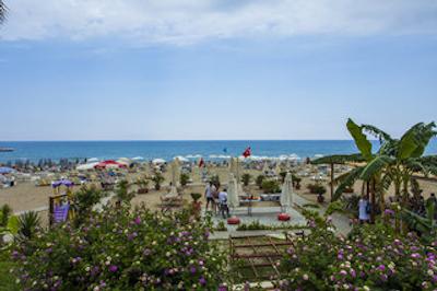 اونا ریزورت اند اسپا هتل