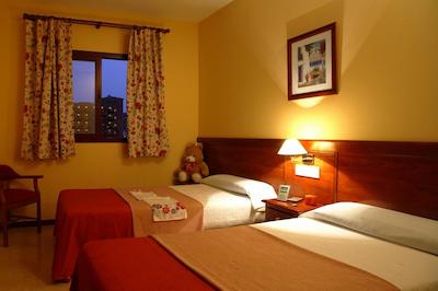 میرامار فونجیرلا