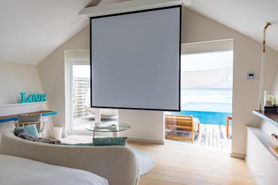 لوکس* ساوت آری آتول